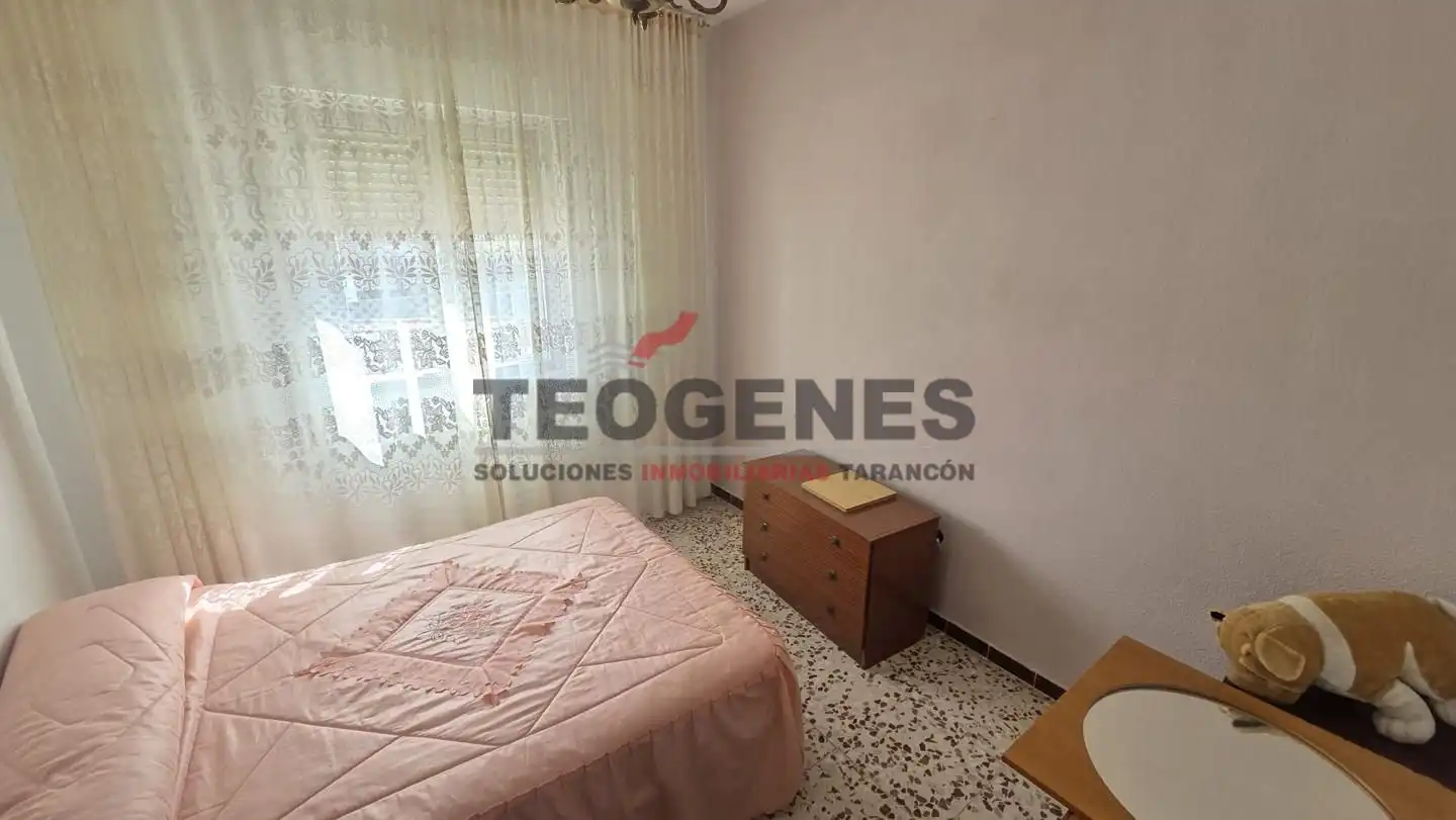 Bedroom of Houses for sale in Fuente de Pedro Naharro  with Heating, Terrace and Storage room