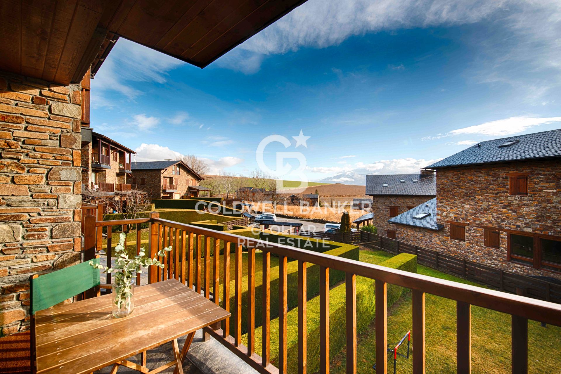 Terrassa de Dúplex en venda en Guils de Cerdanya amb Calefacció, Parquet i Terrassa