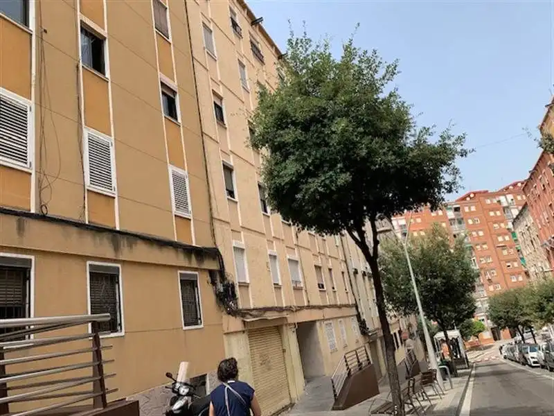 Vista exterior de Apartament en venda en Sant Feliu de Llobregat