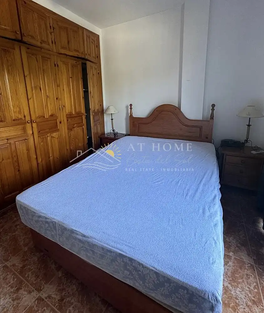 Habitación de Dúplex en venta en Nerja con Terraza