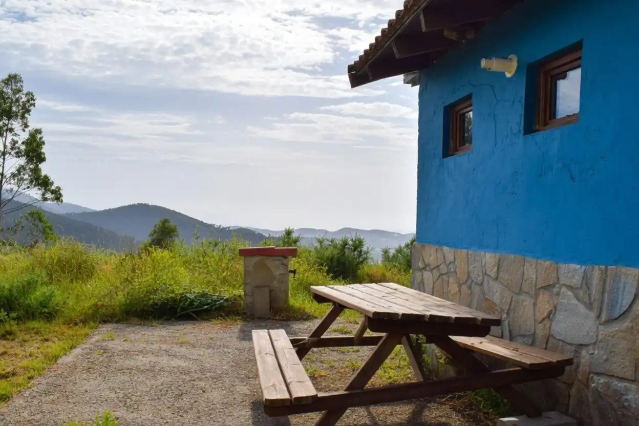 Vista exterior de Casa o chalet en venta en Cudillero