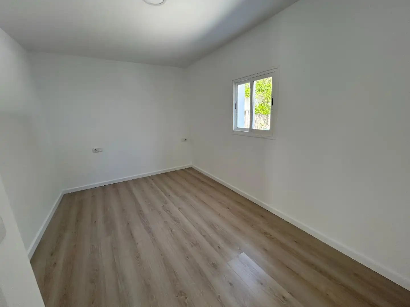 Chalet con jardín en venta en Diseminado Cas Arabins 27064, imagen 6