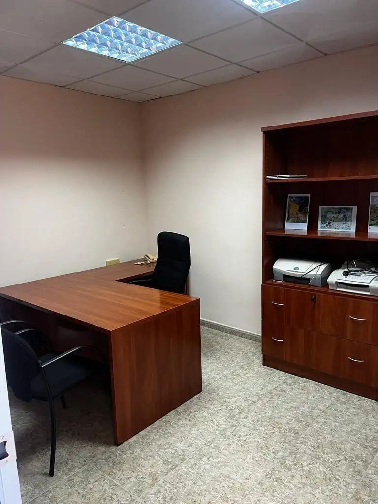 Oficina de alquiler en El Ejido