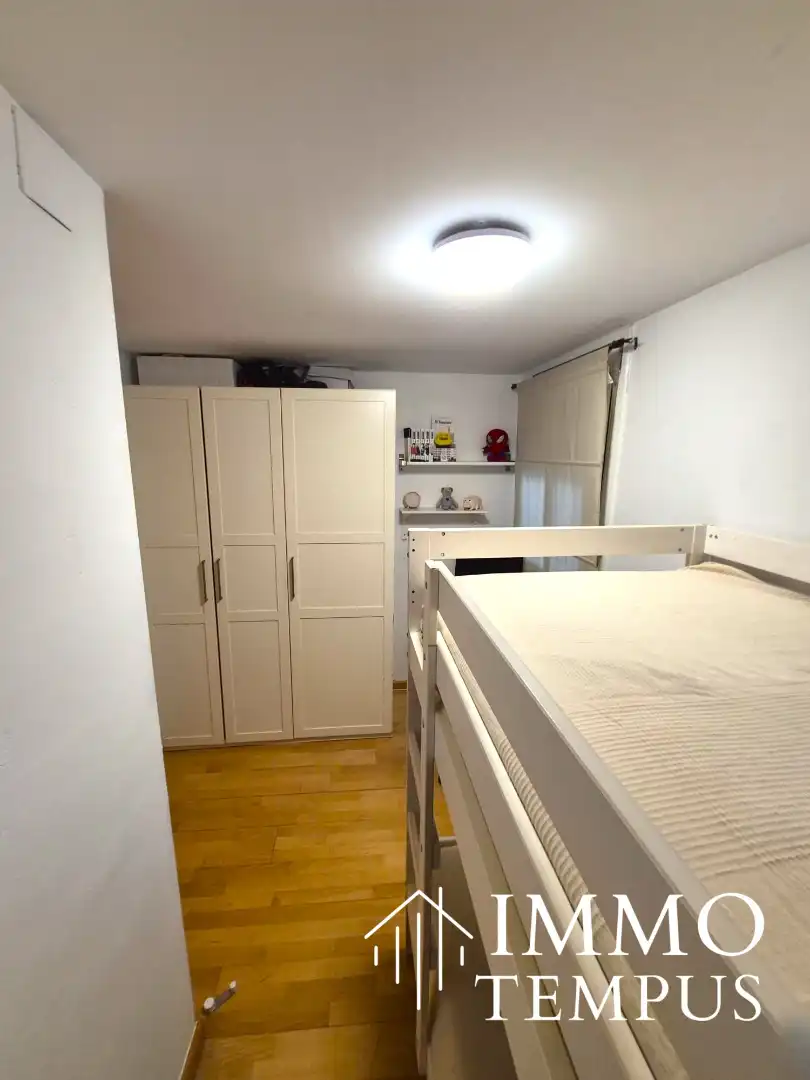 Schlafzimmer von Maisonette zum Verkauf in Terrassa mit Heizung, Parkett und Ofen