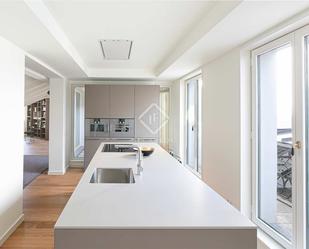 Kitchen of Attic for sale in  Barcelona Capital  with Air Conditioner, Terrace and Swimming Pool