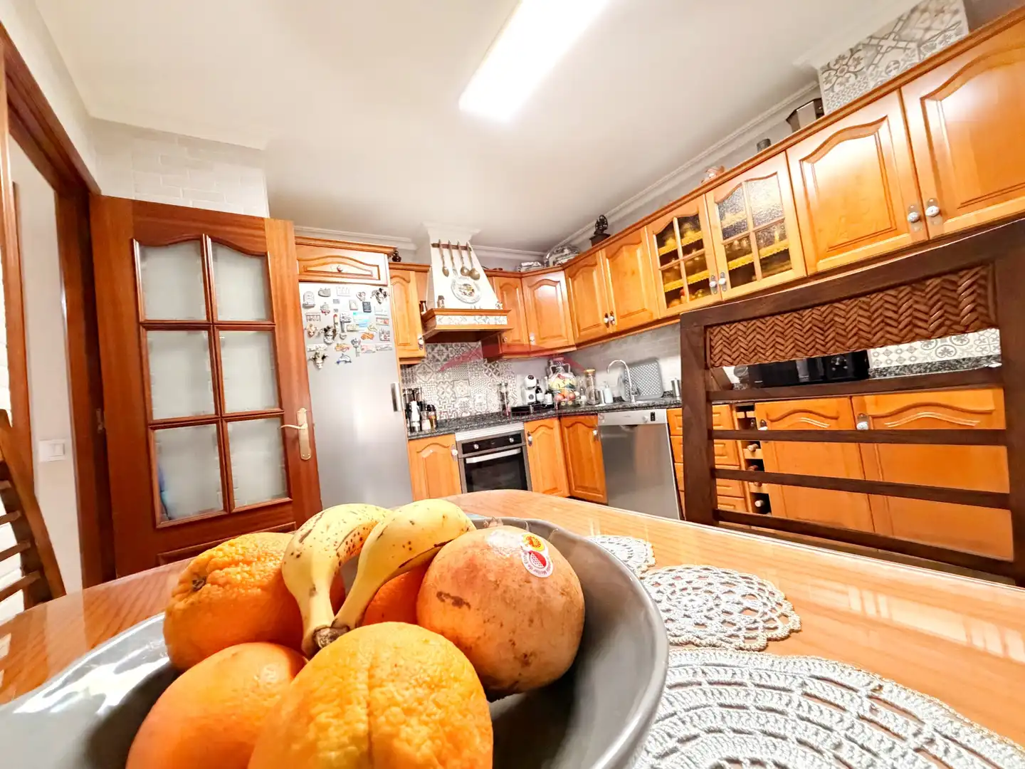 Kitchen of Detached homes for sale in Sevilla  with Air Conditioner, Terrace and Storage room