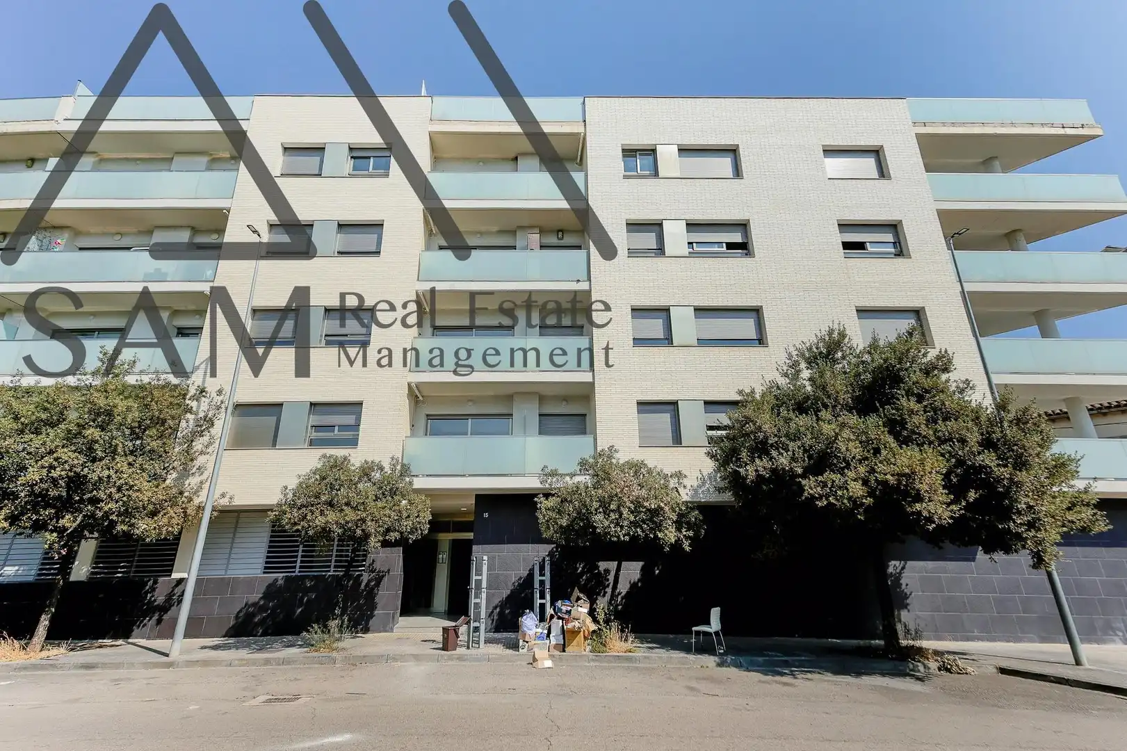 Außenansicht von Wohnung zum Verkauf in Navàs mit Heizung, Terrasse und Balkon