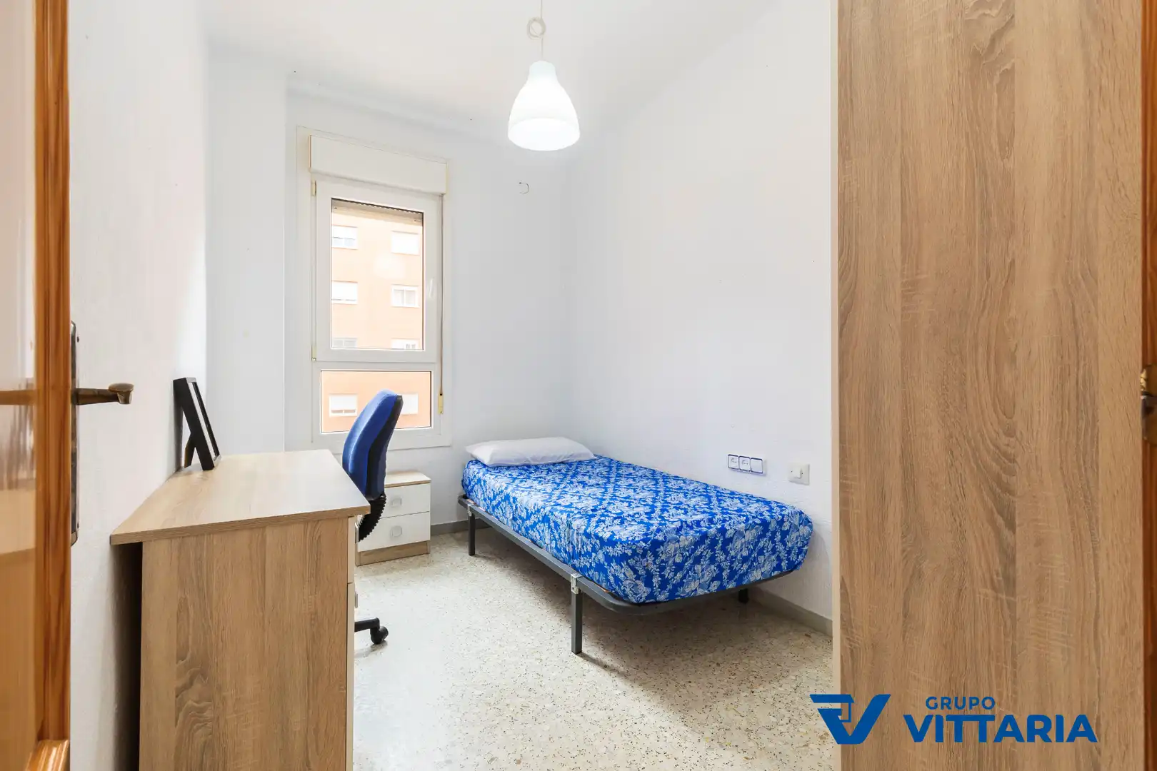 Habitación de Piso en venta en Almería con Amueblado