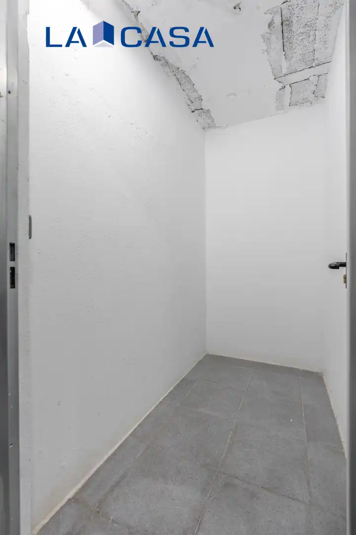 Flat for sale in Madrid