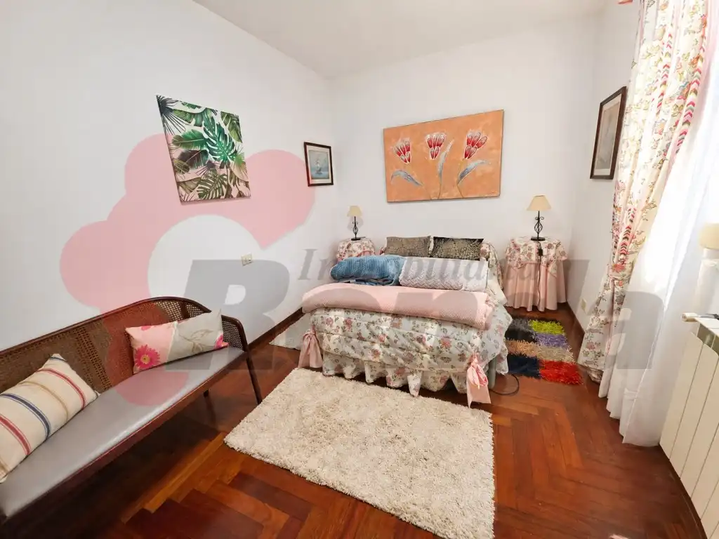 Schlafzimmer von Wohnung zum Verkauf in Lugo mit Möbliert