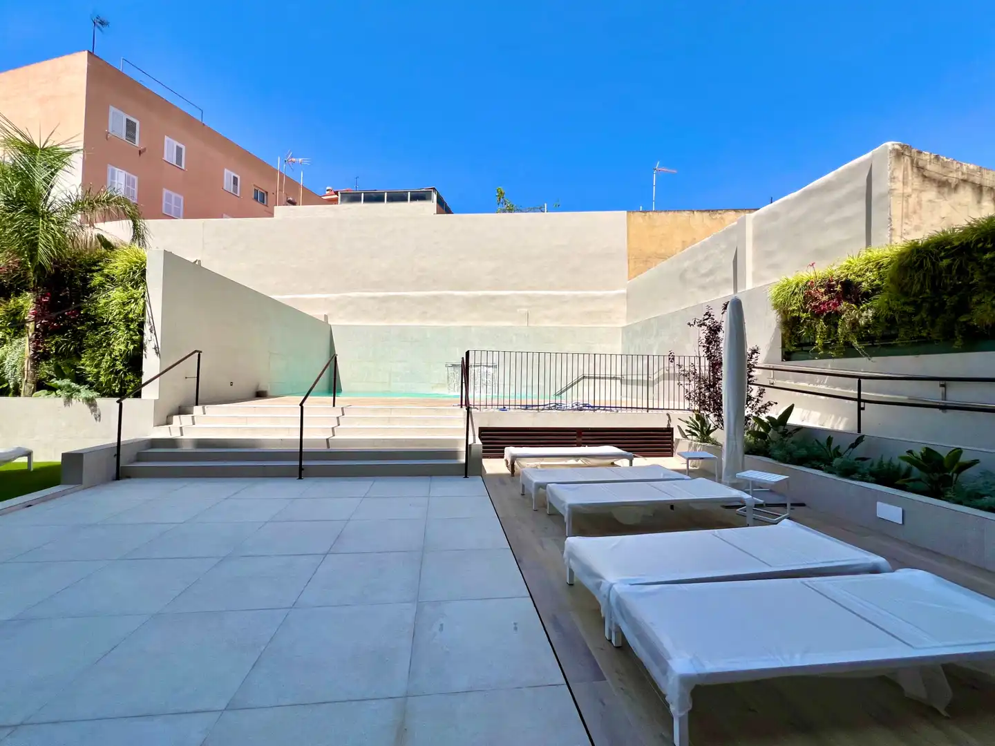 Terrasse von Wohnung zum Verkauf in  Palma de Mallorca mit Klimaanlage, Heizung und Abstellraum