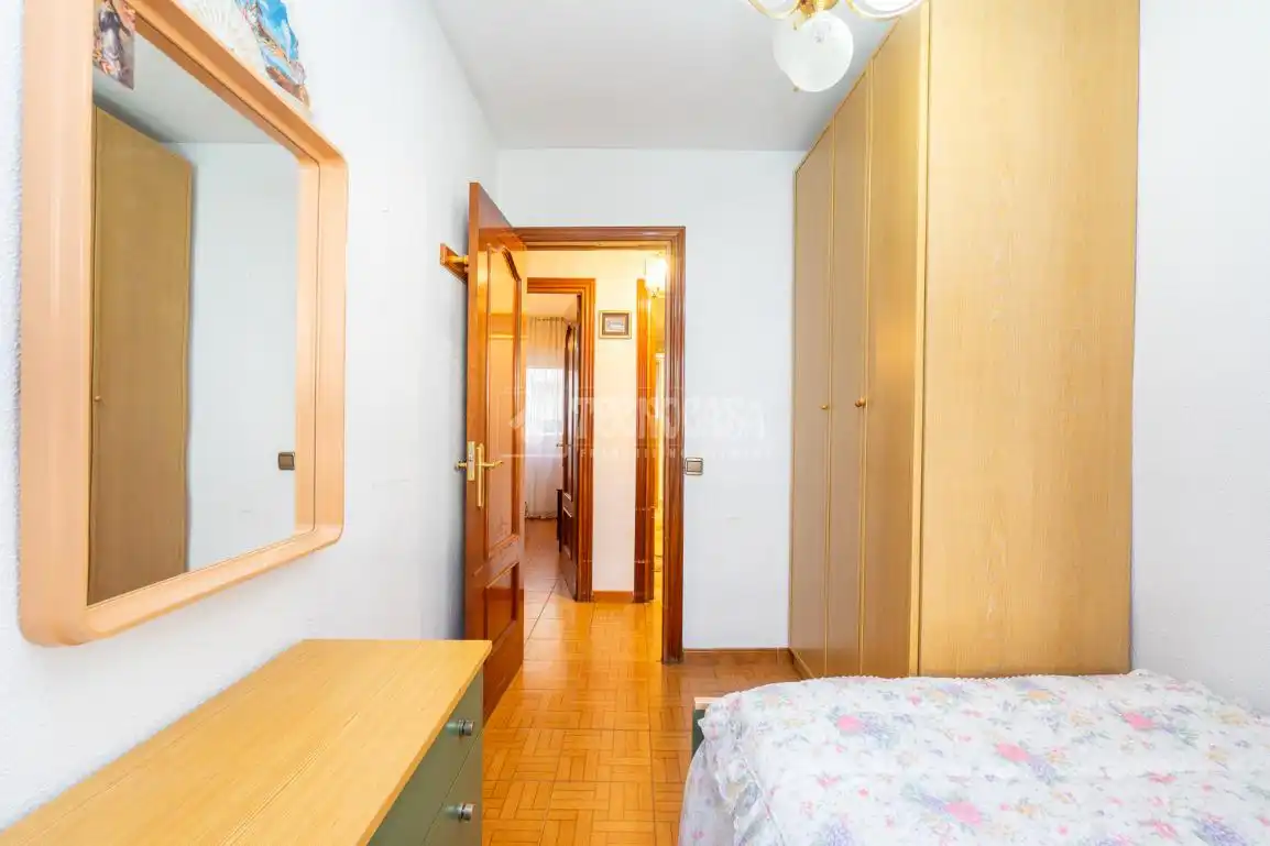 Habitación de Piso en venta en Coslada con Calefacción y Terraza