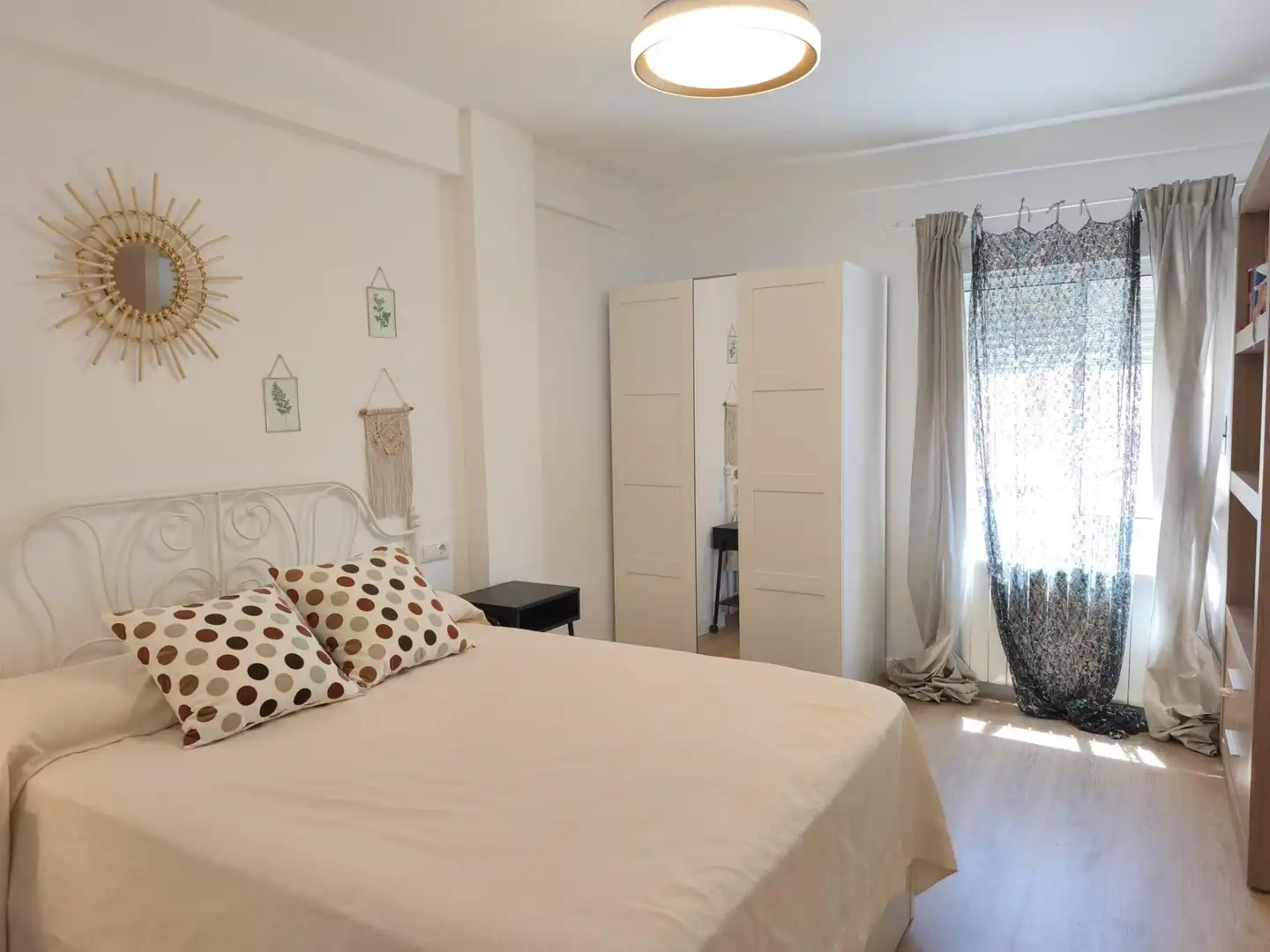Bedroom of Flat for rent in Vélez-Málaga