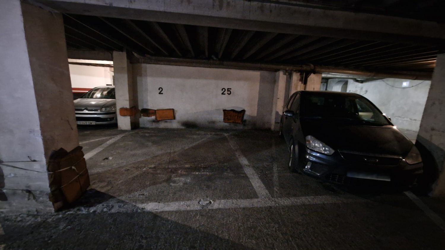 Parking of Garage for sale in León Capital 