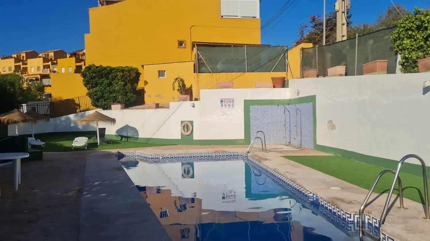 Appartement compact avec piscine à louer à girasoles, imagen 13