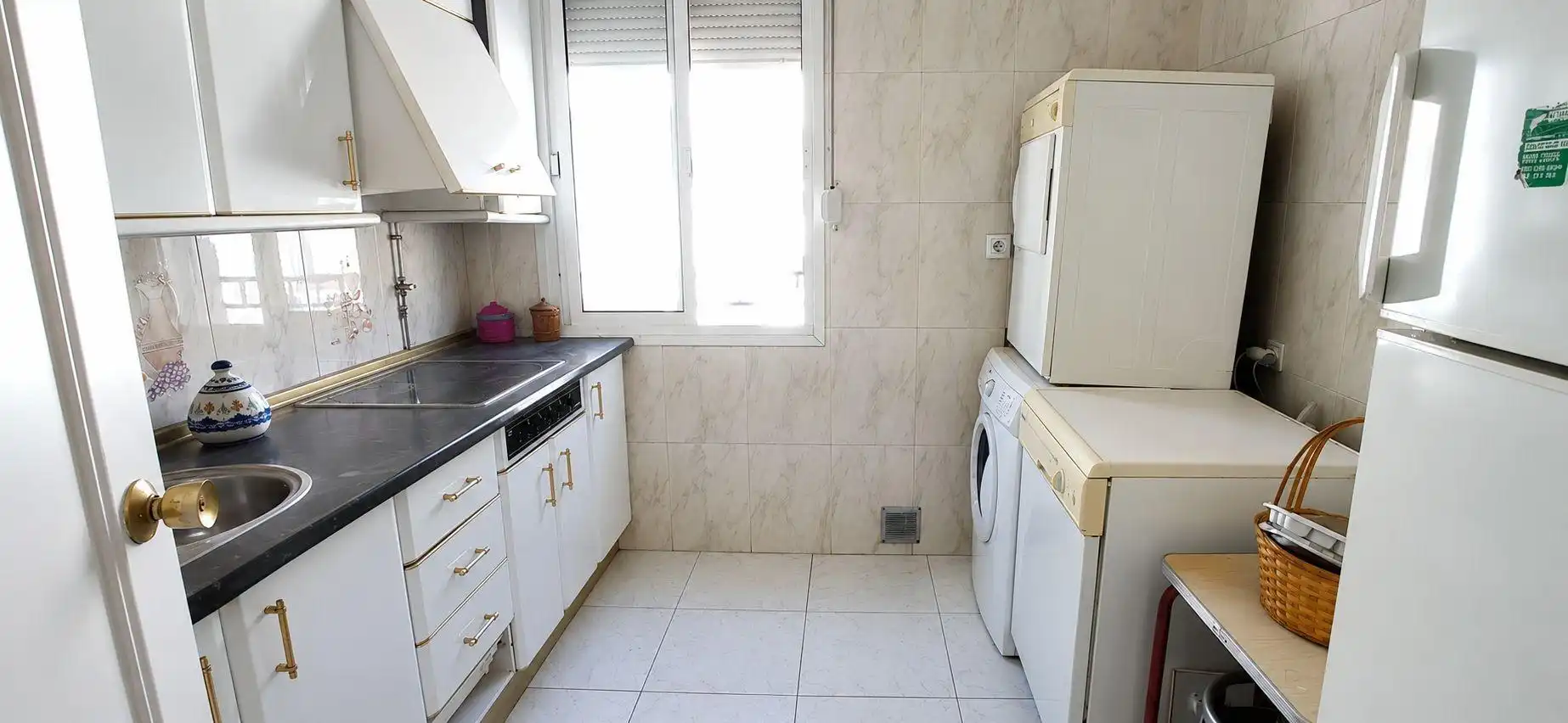 Kitchen of Flat for sale in Ubrique