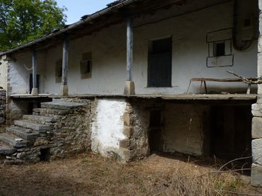 Haus mit Balkon zum Verkauf in Lugar Salcedillo 74
