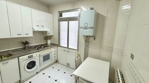 Foto 2 de Piso en venta en Avenida del Ferrocarril, Ametzola, Bilbao