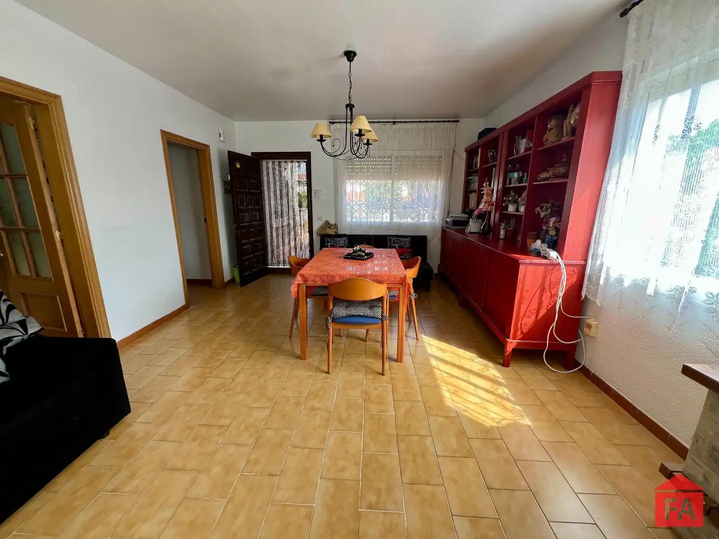 Esszimmer von Haus oder Chalet zum Verkauf in Albinyana mit Klimaanlage, Heizung und Terrasse