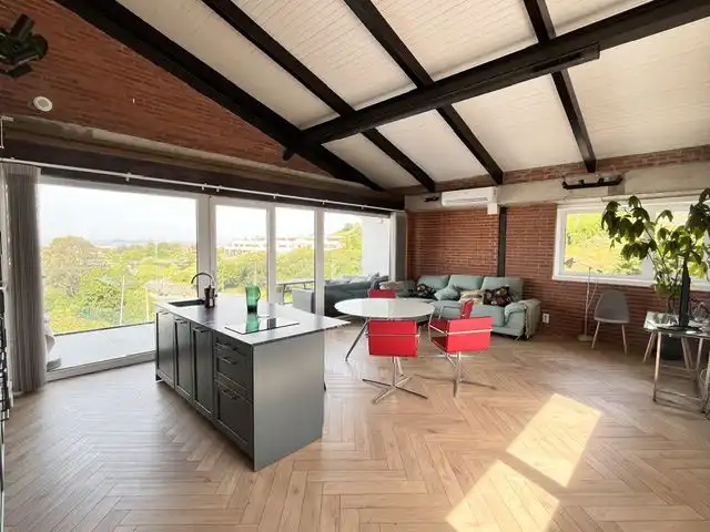 Sala d'estar de Casa o xalet en venda en Gijón  amb Calefacció i Terrassa