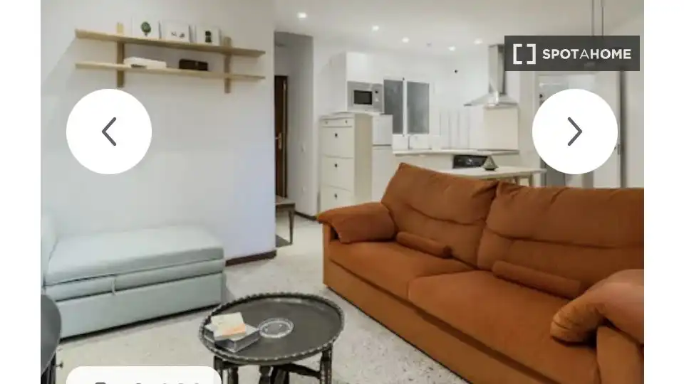 Habitació a La Nova Esquerra de l'Eixample