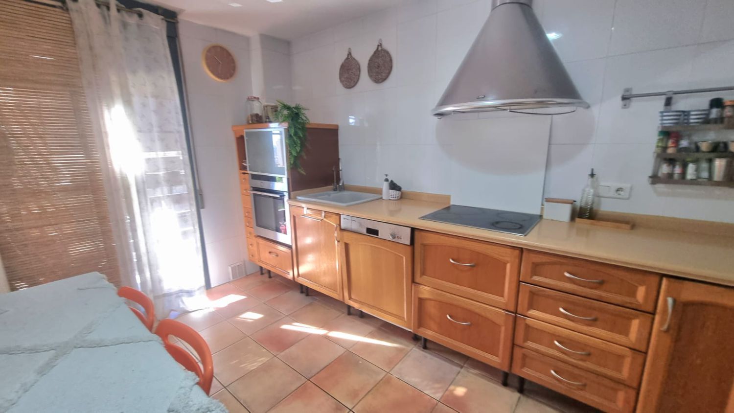 Kitchen of Attic for sale in La Vall d'Uixó  with Air Conditioner, Terrace and Storage room