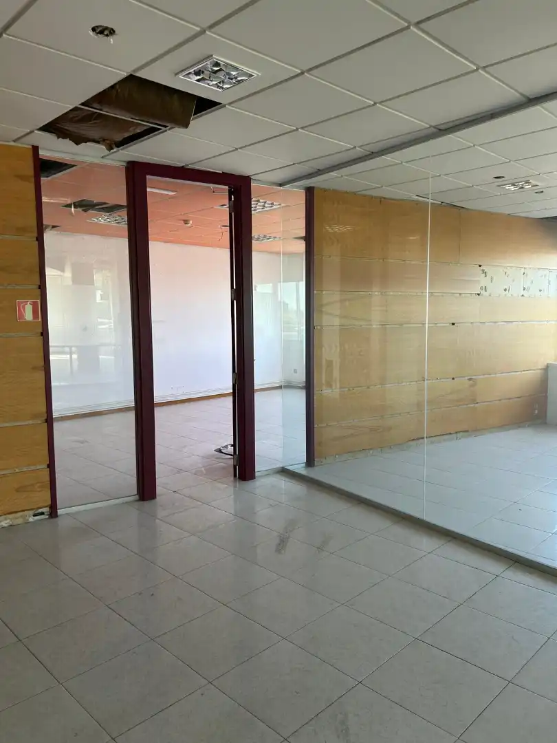 Büro zum Verkauf in Zaragoza
