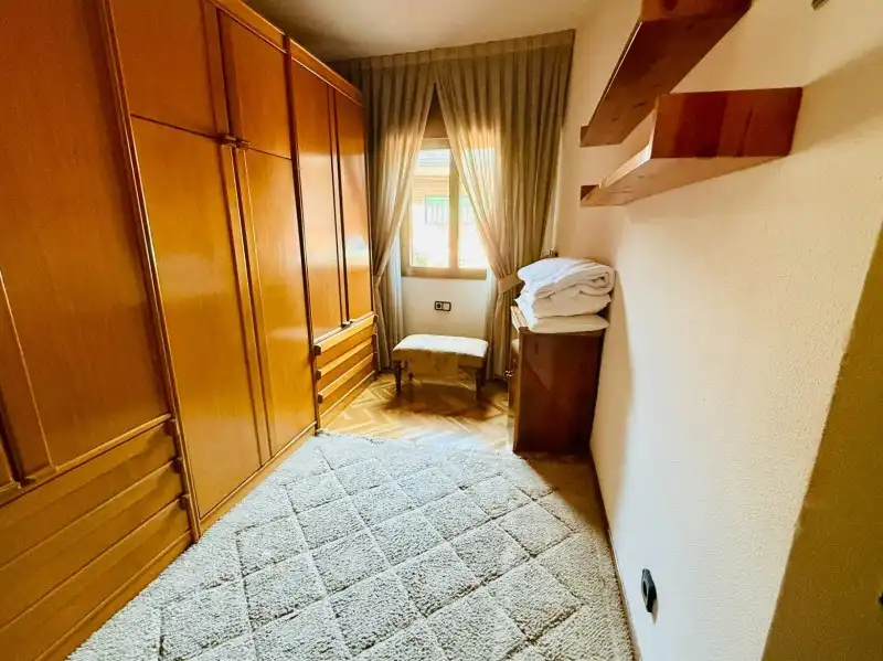 Schlafzimmer von Wohnung zum Verkauf in El Espinar mit Heizung, Privatgarten und Parkett