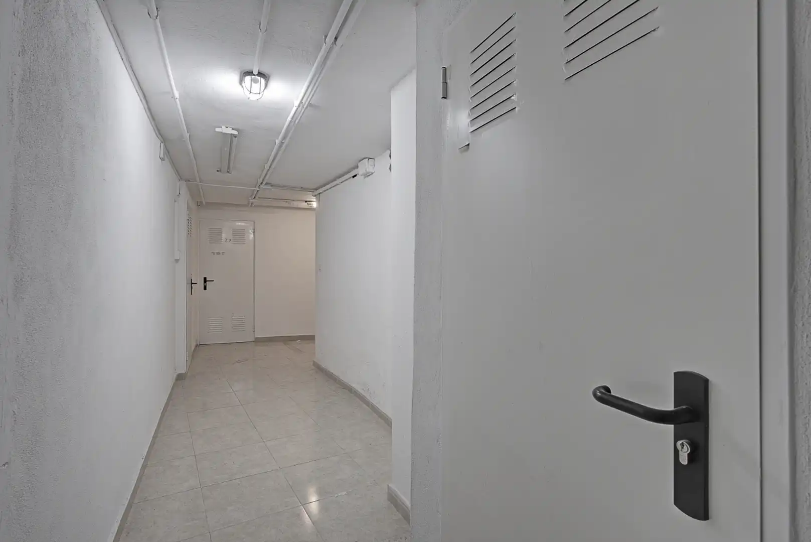 Storage room for rent in Granada
