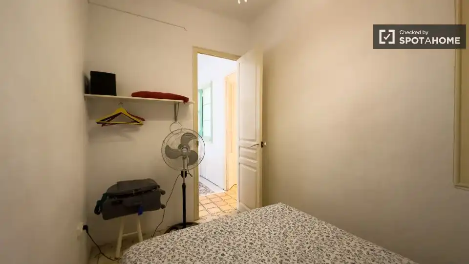 Schlafzimmer von Wohnung zur Miete in Barcelona mit Klimaanlage, Heizung und Möbliert