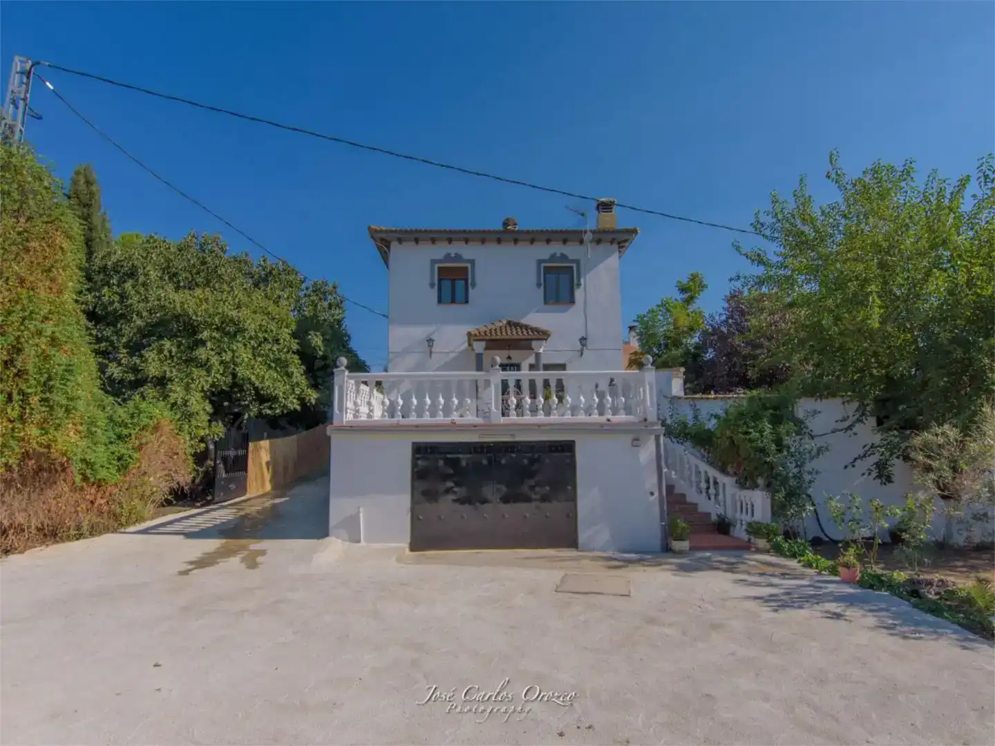Vista exterior de Finca rústica en venda en Arriate amb Aire condicionat i Piscina