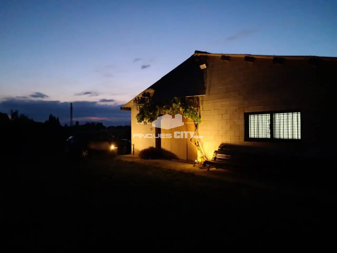 Vista exterior de Terreny en venda en Llagostera