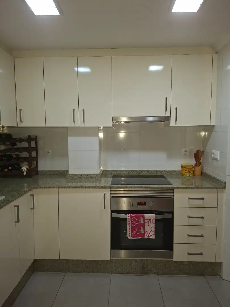Kitchen of Flat for sale in Albal  with Air Conditioner, Oven and Balcony