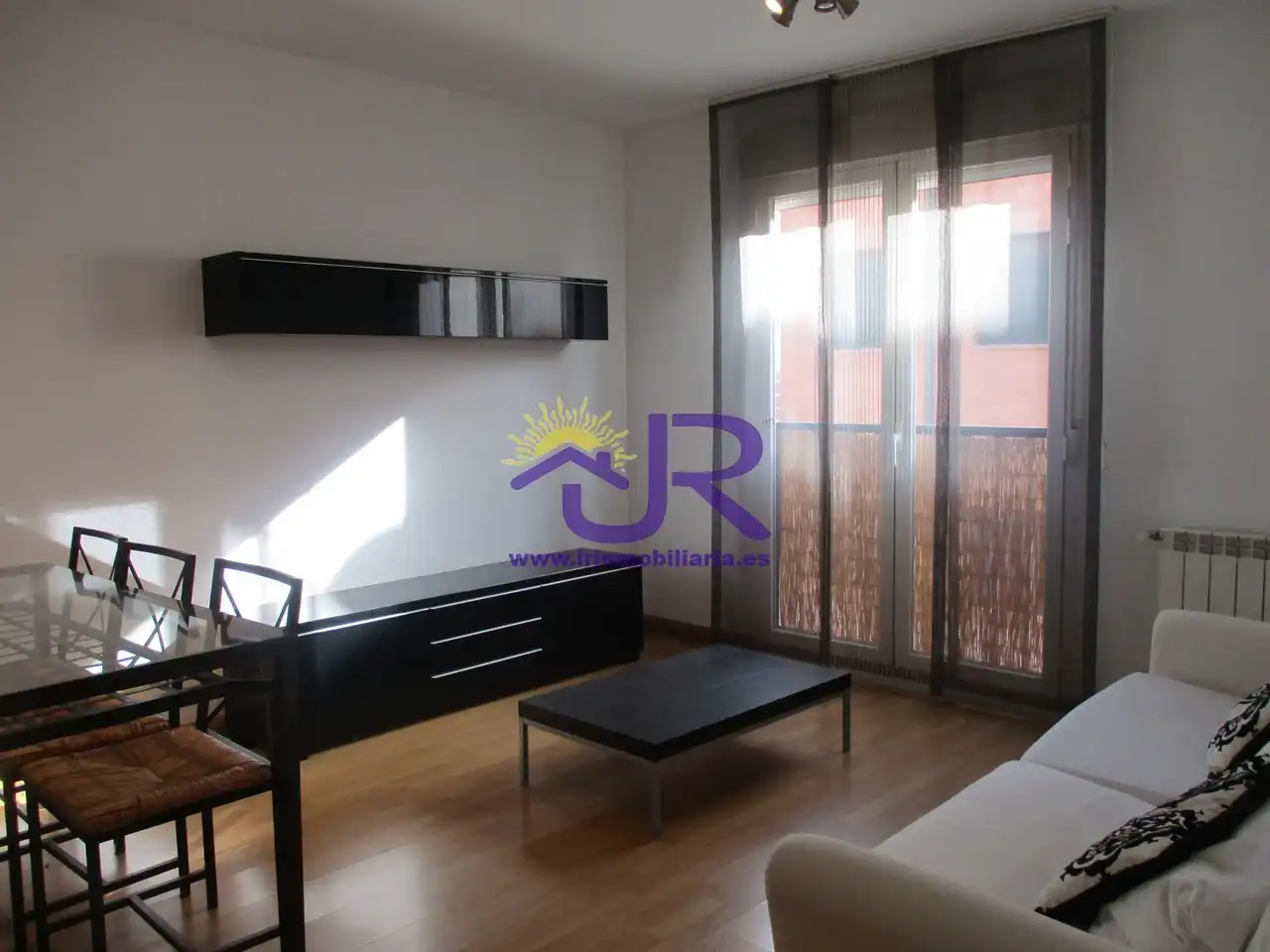 Sala de estar de Apartamento en venta en Paracuellos de Jarama con Calefacción