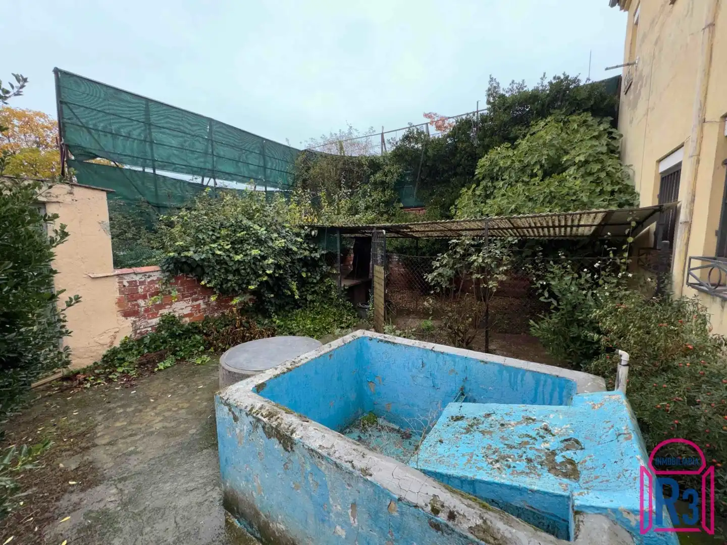 Jardí de Casa o xalet en venda en León Capital  amb Calefacció i Jardí privat