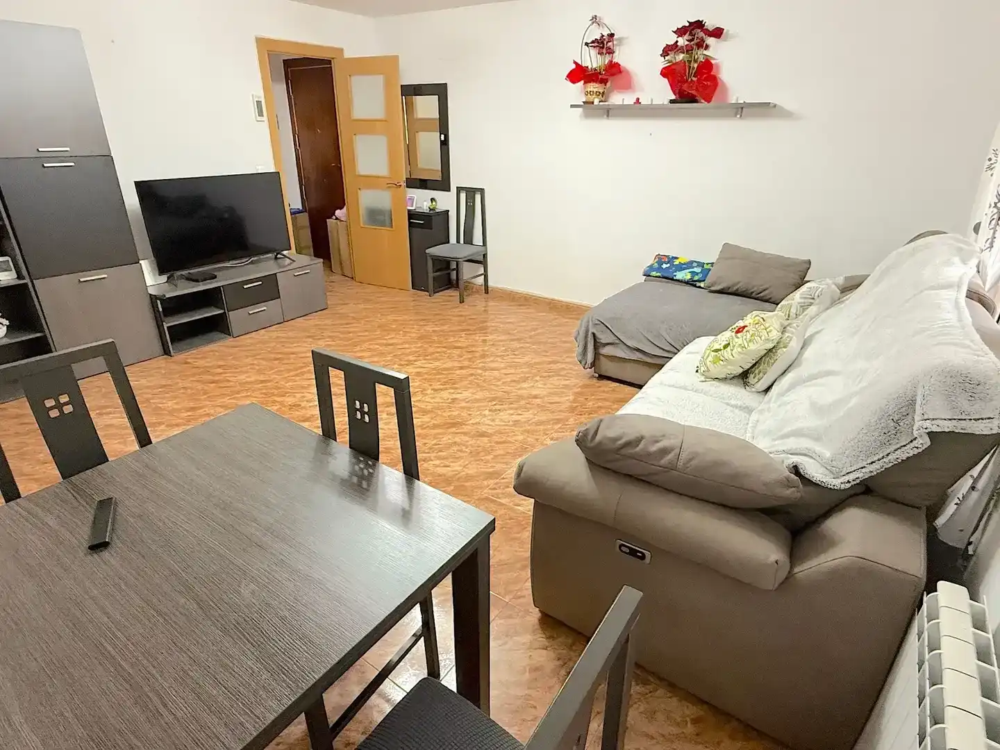 Living room of Flat for sale in Rubí  with Air Conditioner and Heating