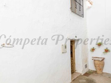Casa a schiera in vendita a Sedella