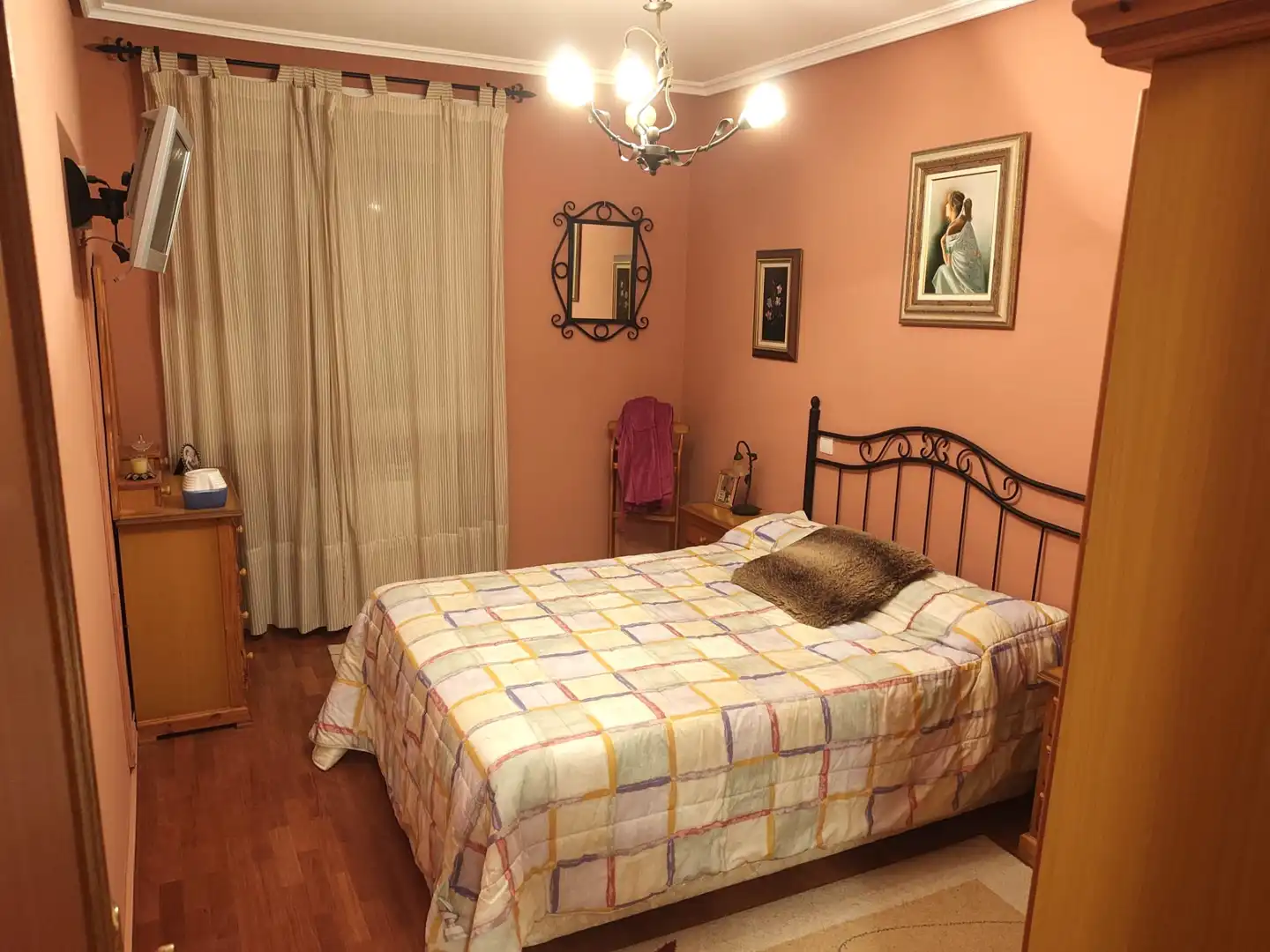 Habitación de Casa adosada en venta en Zarratón con Calefacción, Terraza y Amueblado