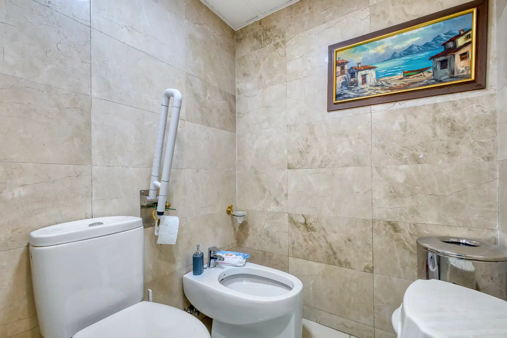 Baño de Piso en venta en Alicante / Alacant con Aire acondicionado, Calefacción y Terraza