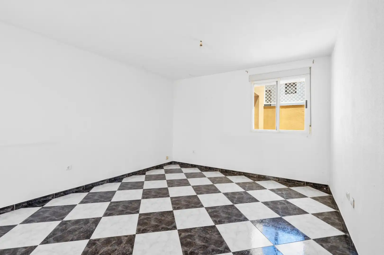 Habitación de Dúplex en venta en Atarfe con Trastero