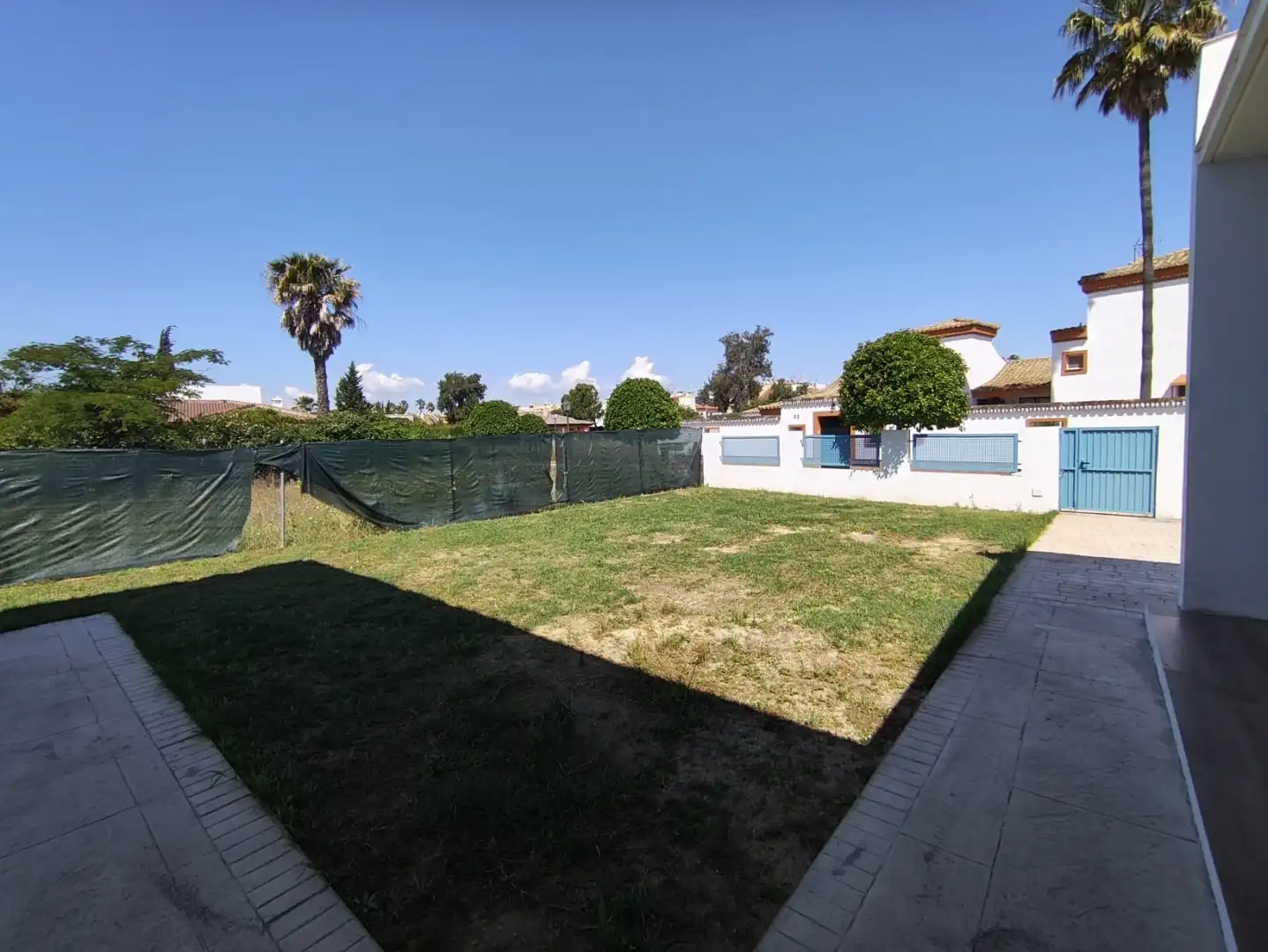 Houses for sale in Aznalcázar  with Air Conditioner, Heating and Private garden