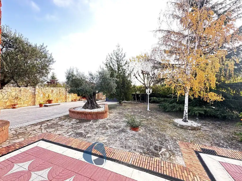 Exterior view of Houses for sale in Lardero  with Air Conditioner, Heating and Private garden