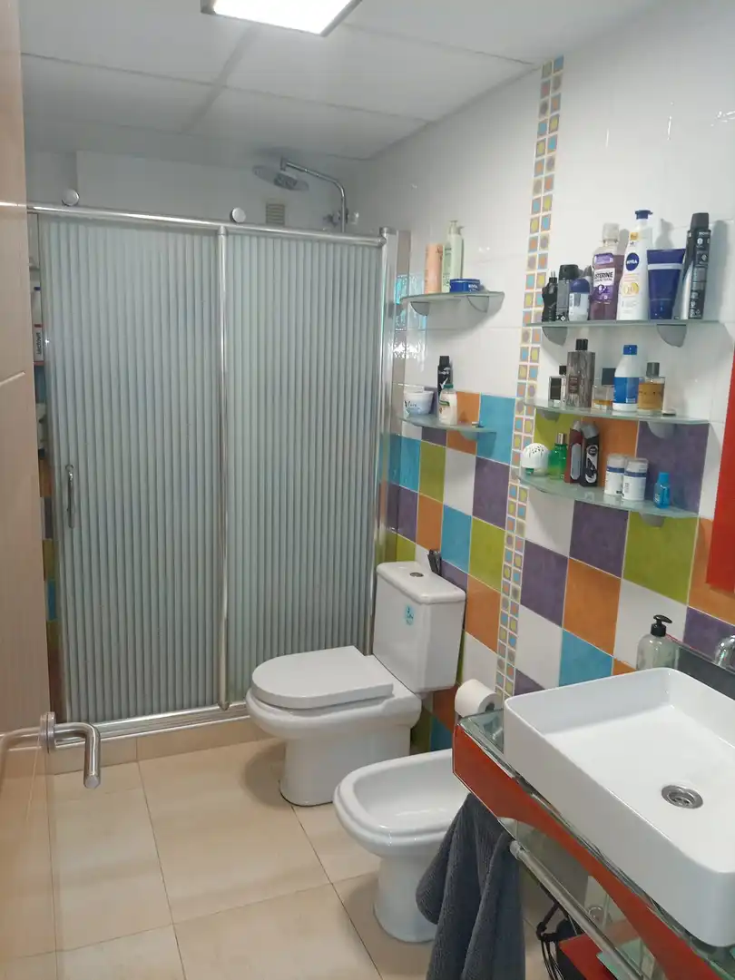 Bany de Àtic en venda en Riba-roja de Túria amb Aire condicionat, Calefacció i Terrassa