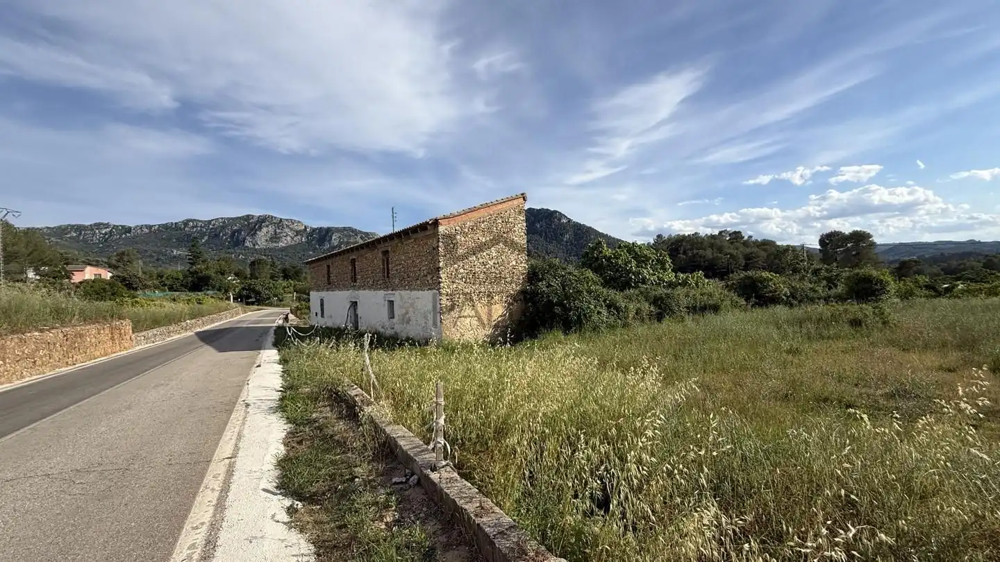 Finca rústica en venda en Simat de la Valldigna amb Traster