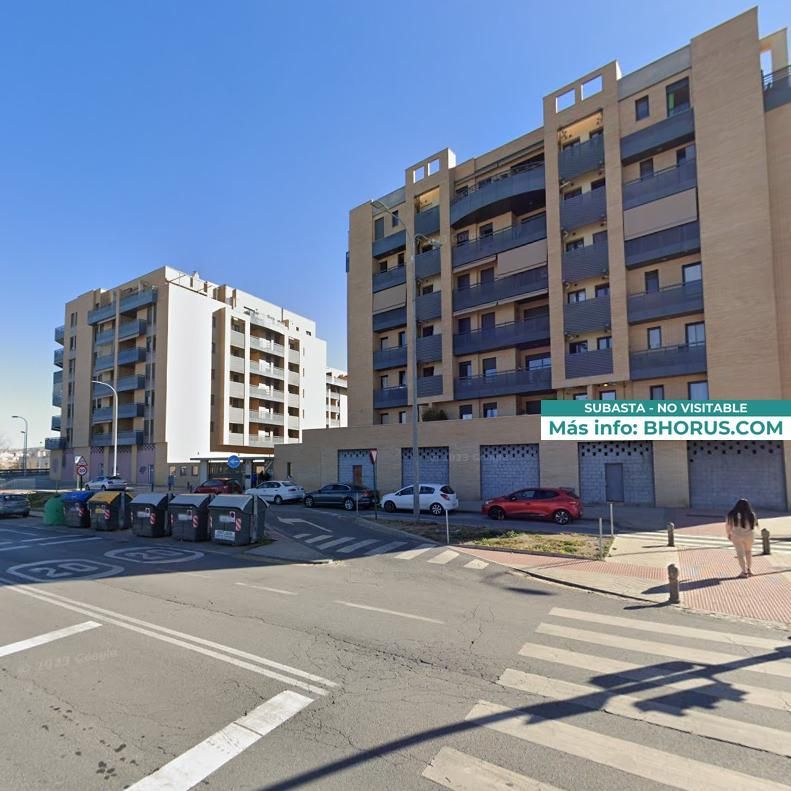 Exterior view of Flat for sale in  Granada Capital  with Swimming Pool