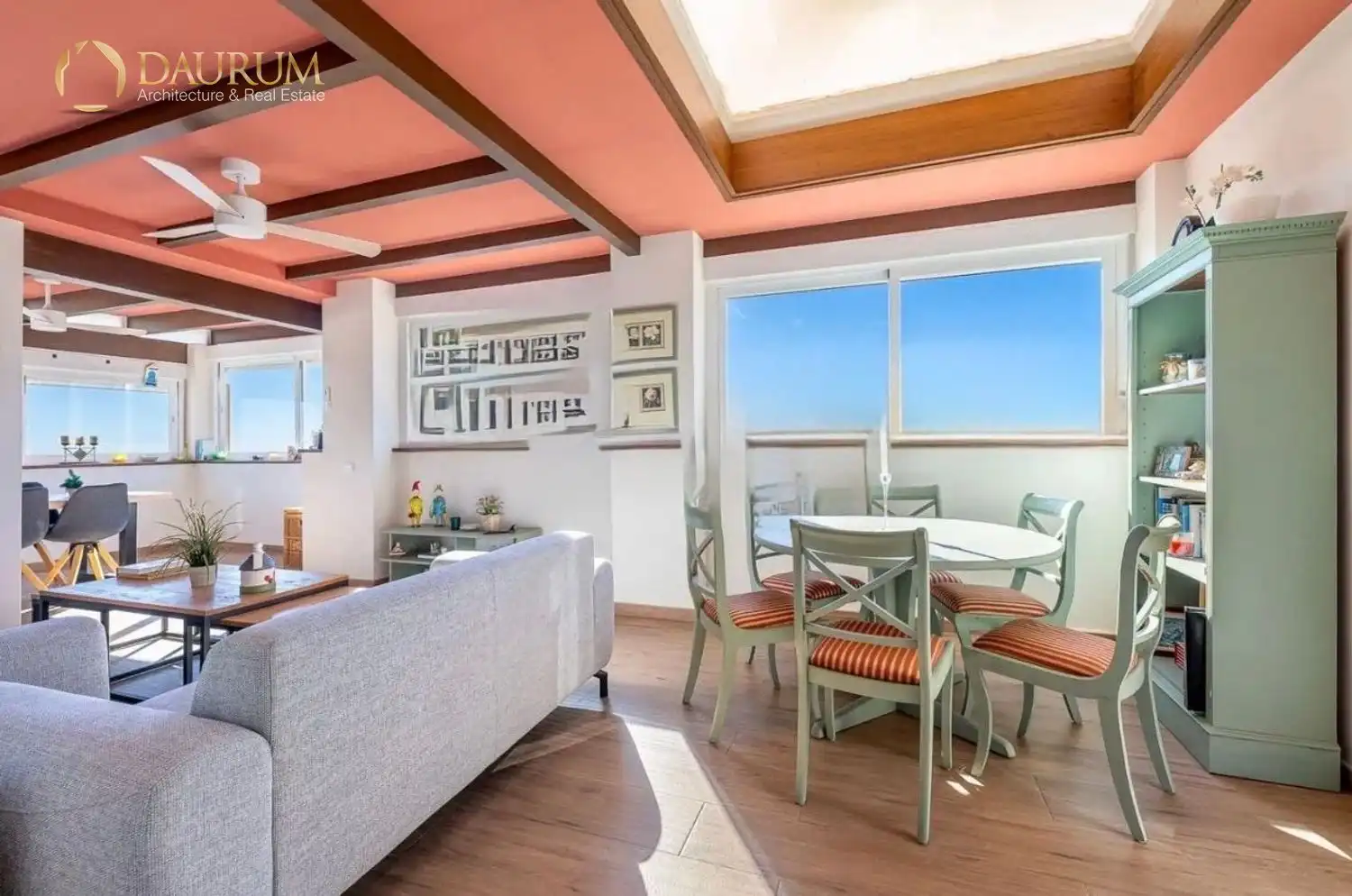 Living room of Attic for sale in Benalmádena  with Air Conditioner, Terrace and Storage room