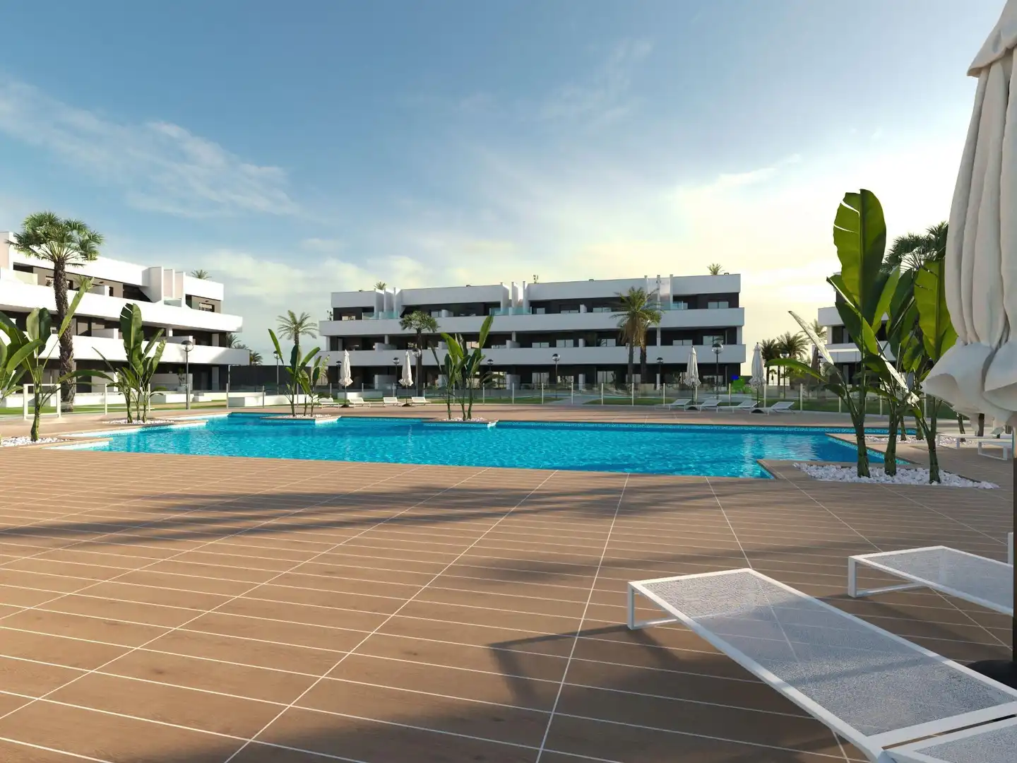 Piscina de Apartament en venda en Guardamar del Segura amb Aire condicionat, Jardí privat i Terrassa