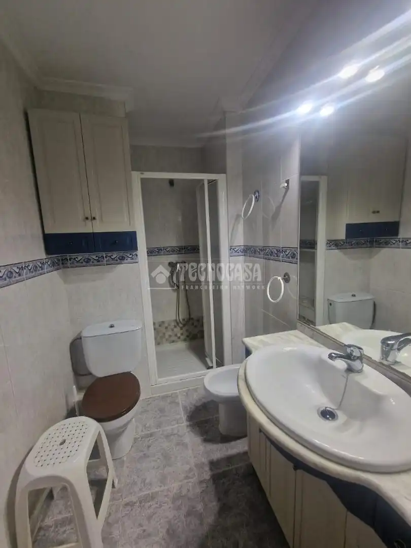 Baño de Piso en venta en Córdoba con Aire acondicionado, Terraza y Amueblado
