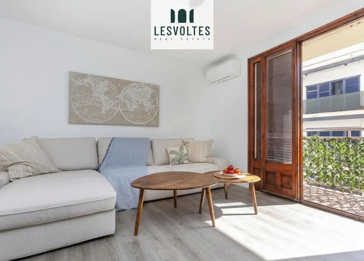 Sala de estar de Apartamento de alquiler en Calonge i Sant Antoni con Aire acondicionado, Parquet y Amueblado