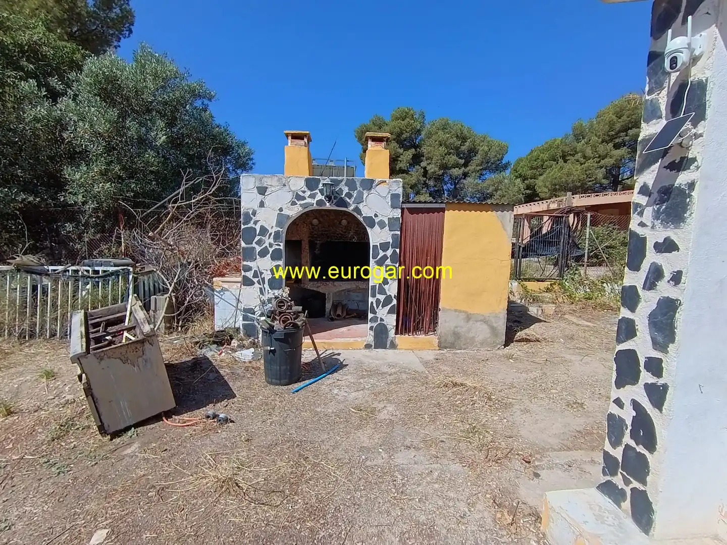 Finca rústica en venta en Chiva con Jardín privado, Terraza y Trastero
